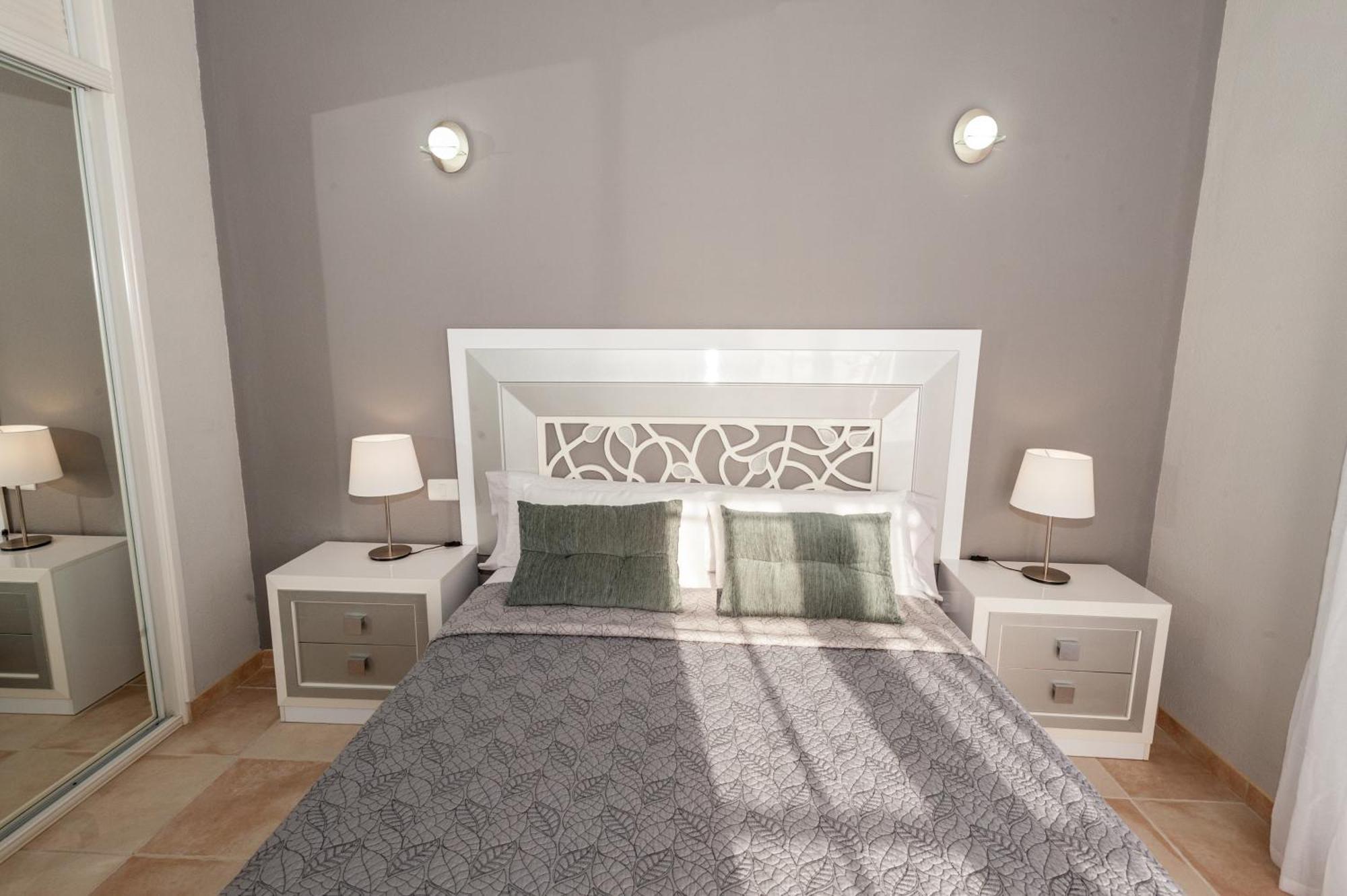 Villa Vanesa Luxury Private Villa With A Heated Pool, 4 Bedrooms And 4 Bathrooms Costa Adeje  ภายนอก รูปภาพ