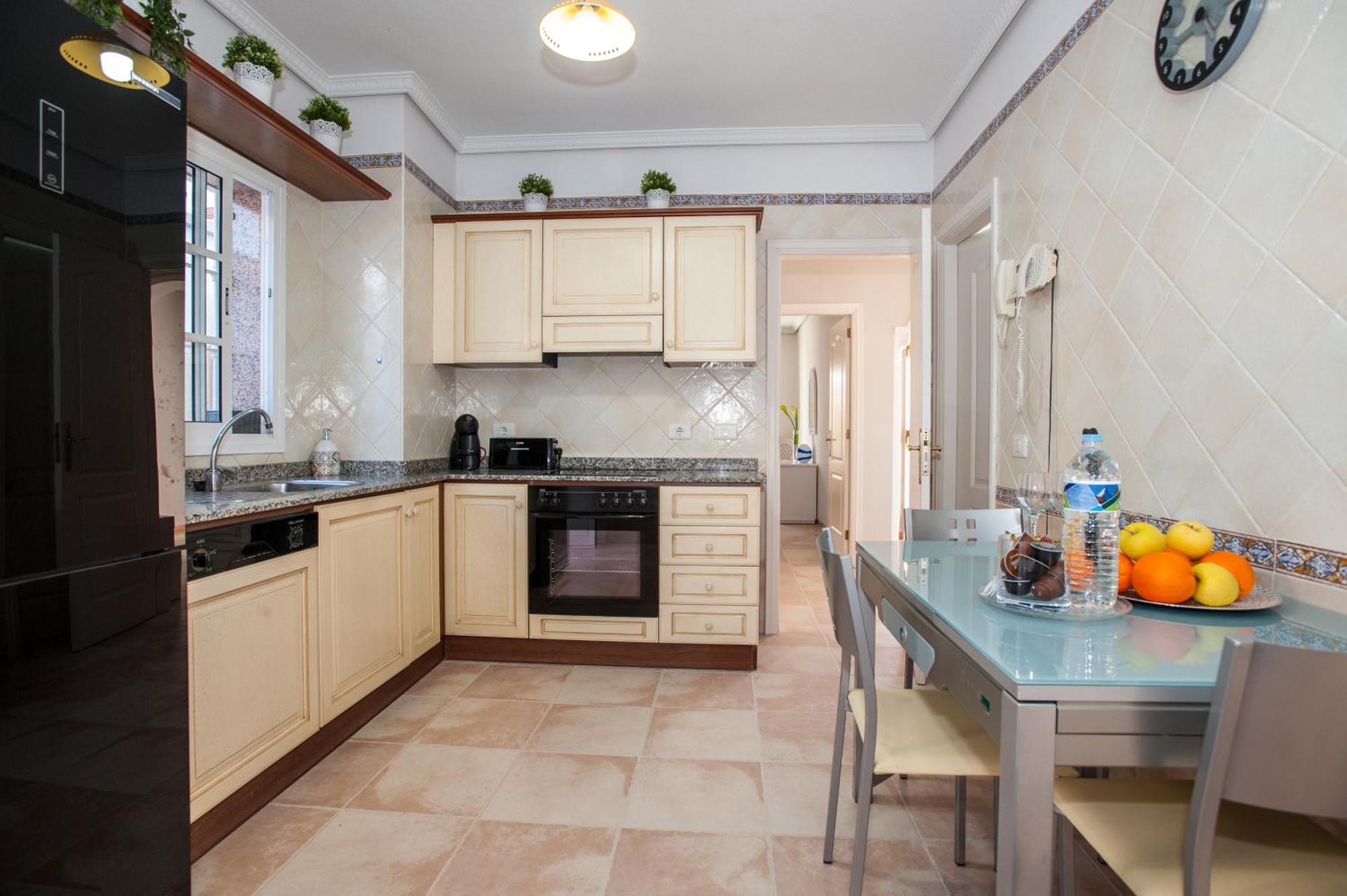 Villa Vanesa Luxury Private Villa With A Heated Pool, 4 Bedrooms And 4 Bathrooms Costa Adeje  ภายนอก รูปภาพ